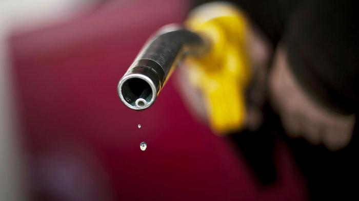 Η ενεργειακή κρίση συνεχίζεται και οι τιμές στο φυσικό αέριο και το πετρέλαιο εξακολουθούν να είναι σε επίπεδα ρεκόρ με τους καταναλωτές να είναι οι μεγάλοι χαμένοι.