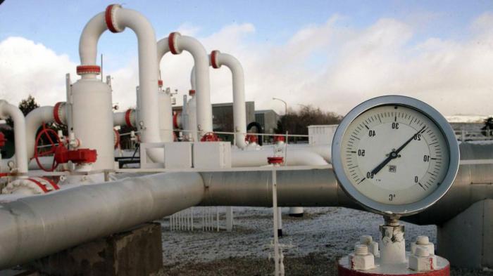 Οι ευρωπαϊκές επιχειρήσεις δεν μπορούν να περιμένουν τις αποφάσεις της ΕΕ και παραγγέλνουν ρωσικό φυσικό αέριο σε ακόμα μεγαλύτερες ποσότητες.