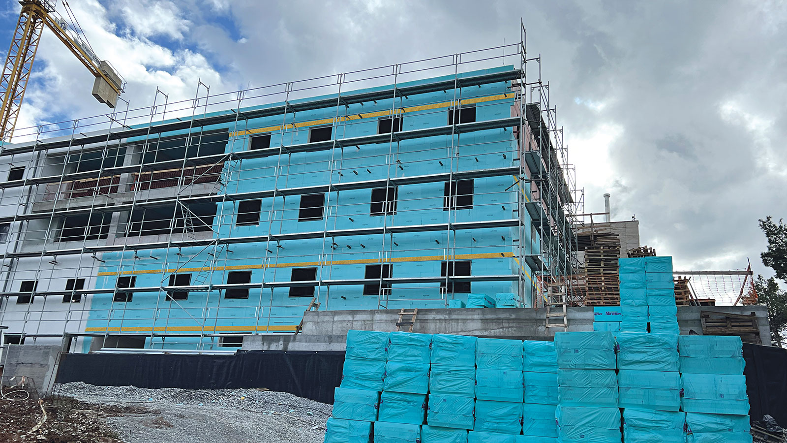 Θερμομόνωση κτιρίων: Ποιο υλικό ταιριάζει στα ελληνικά δεδομένα;