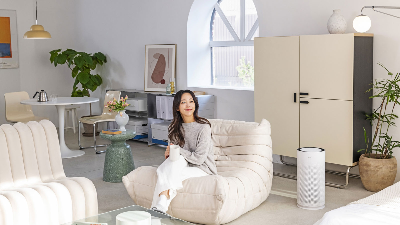 Η LG παρουσιάζει τον PuriCare AeroHit, μια compact λύση για πιο καθαρό αέρα στο σπίτι 