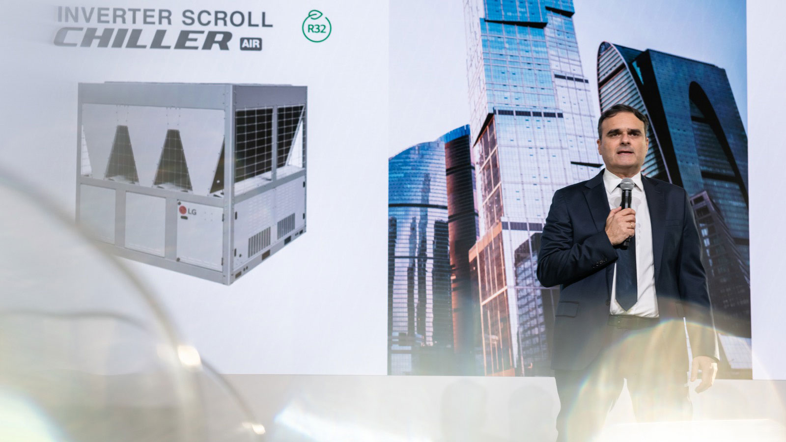 Η LG Business Solutions παρουσίασε στο The Ellinikon Experience Centre τις καινοτόμες λύσεις της 