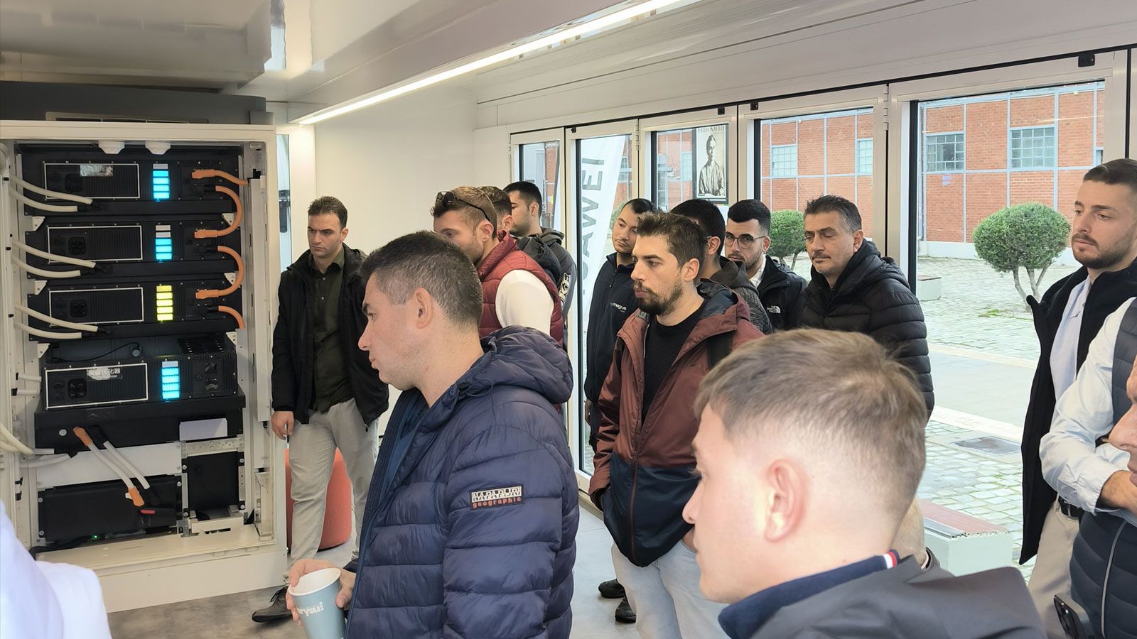 SKE Engineering στο Huawei C&I Truck Tour με πρωτοποριακές λύσεις