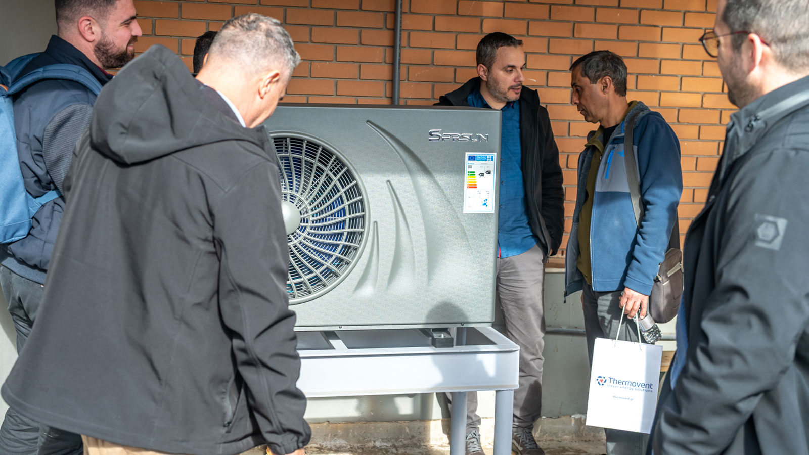 Επιτυχημένα σεμινάρια SPRSUN: Εκπαίδευση στις καινοτομίες των αντλιών θερμότητας