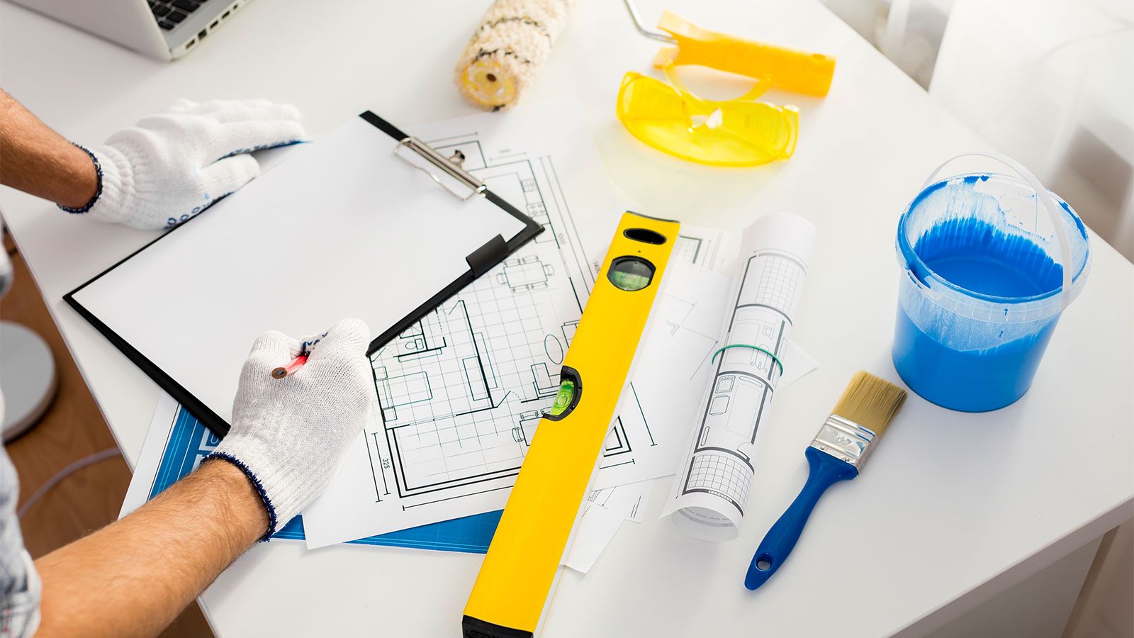 Νέο «Ανακαινίζω» από τον Μάιο: τι σημαίνει για παλιά σπίτια