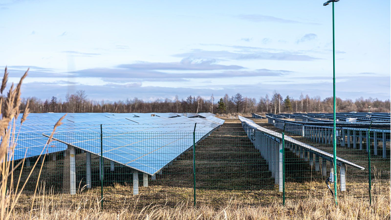 Οι φθηνότερες μπαταρίες φέρνουν πιο κοντά την 24ωρη ηλιακή ενέργεια