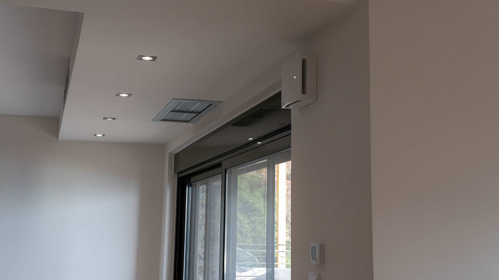 Ανανέωση αέρα 24/7 – ακόμα και με τα παράθυρα κλειστά.