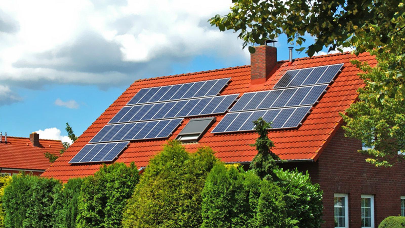 Φωτοβολταϊκό και Αντλία Θερμότητας: Ο συνδυασμός για μηδενικούς λογαριασμούς