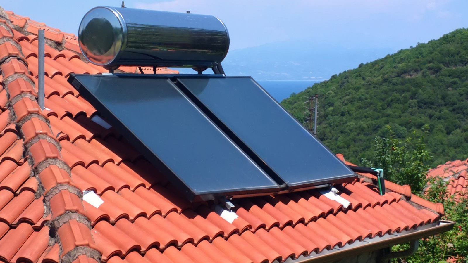 Απόλυτη τριπλέτα οικονομίας: Ηλιακός, φυσικό αέριο, ενεργειακά τζάμια