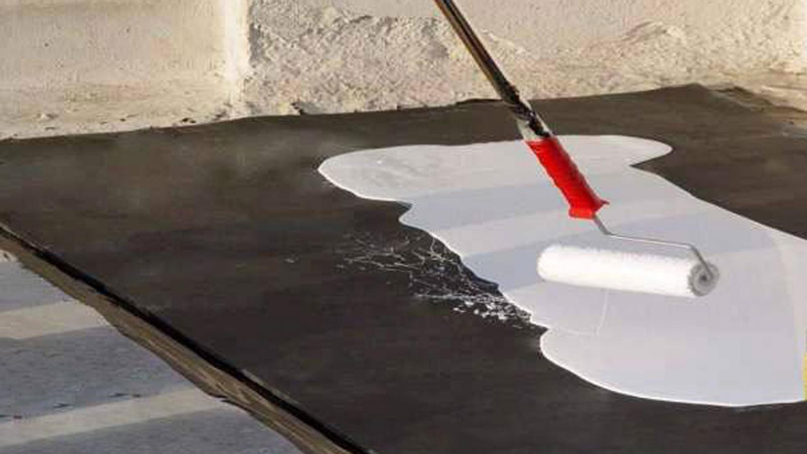 Αν παρατηρείτε εισροή υδάτων και άλλων υγρών μέσα στο σπίτι, τότε χρειάζεται υγρομόνωση (στεγανοποίηση). Σε ορισμένες περιπτώσεις, το πρόβλημα δεν λύν