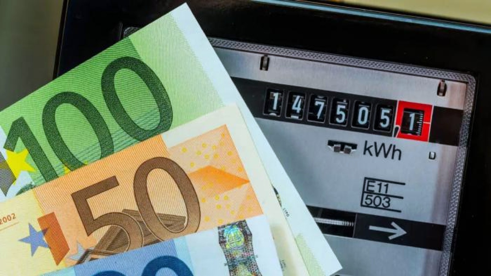 Μέτρα στήριξης σε πάνω από 1 εκ. επιχειρήσεις λόγω αύξησης ρεύματος