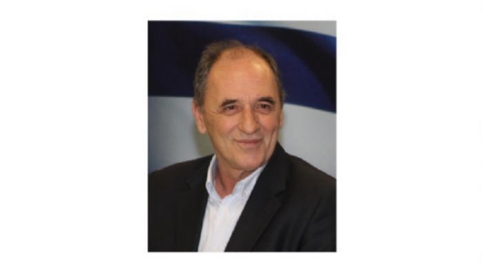 Στην τελετή υπογραφής της δανειακής σύμβασης παραβρέθηκε ο Υπουργός Περιβάλλοντος Γιώργος Σταθάκης.