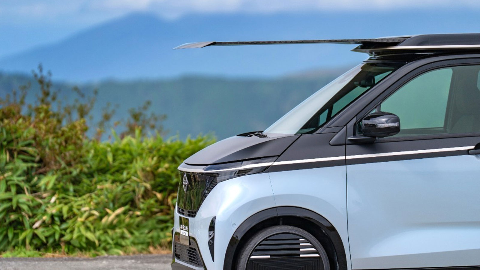 Nissan: Δωρεάν 3.000 χλμ. το χρόνο με το ηλιακό πάνελ Ao-Solar Extender 