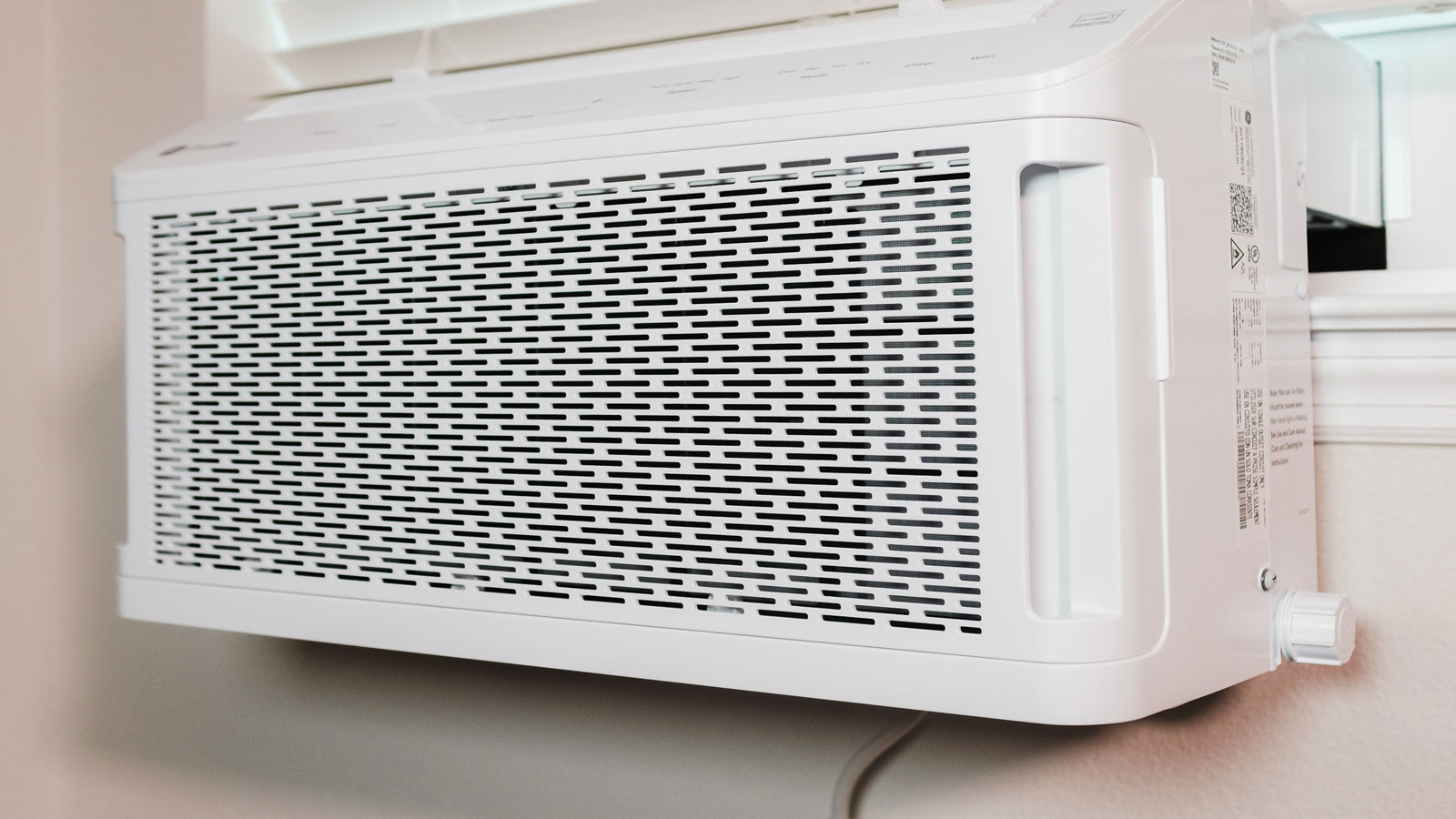 Η τεχνολογία inverter μειώνει τις απότομες εκκινήσεις και σταματήματα του συμπιεστή. Η τεχνολογία inverter μειώνει τις απότομες εκκινήσεις και σταματήματα του συμπιεστή.