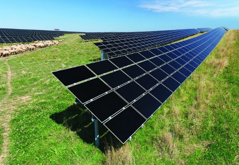 Συνολική απόδοση επιφάνειας 16,1% από τη First Solar