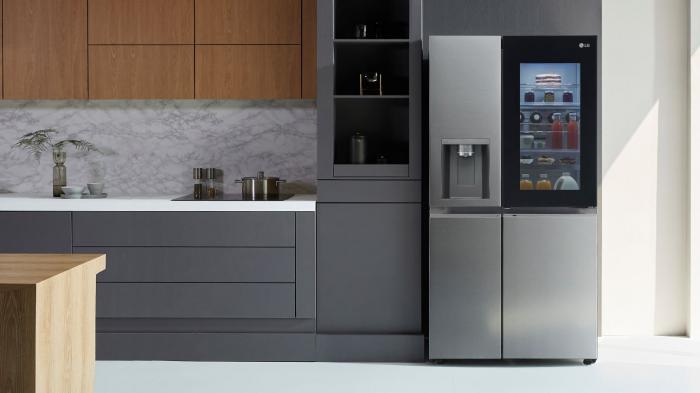 Τα νέα LG Insta View ψυγεία με εντυπωσιακό σχεδιασμό προσδίδουν μια νότα κομψότητας στην κουζίνα σας
