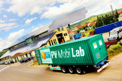 To MobiLab θέτει νέα πρότυπα για τα φωτοβολταϊκά