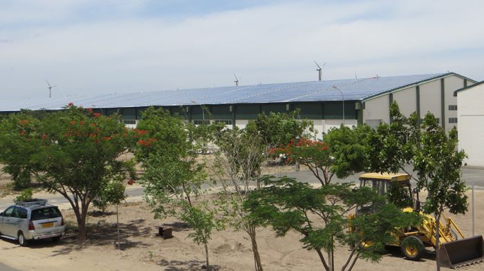 Η SMA εφοδίασε με μετατροπείς Sunny Tripower και τη μονάδα ελέγχου SMA Fuel Save Controller, ακόμα ένα υβριδικό σύστημα με φωτοβολταϊκά και γεννήτριες ντίζελ, στην Ινδία.  