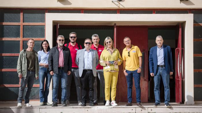 VITEX: Ολοκληρώνεται η παράδοση χρωμάτων για την αποκατάσταση σχολείων της Θεσσαλίας