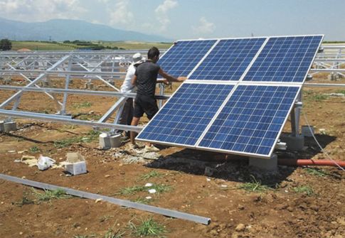 Συστήματα στήριξης πλαισίων από την DEAL Solar