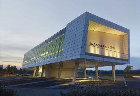 Σεμινάρια του SMA Solar Academy σε 6 πόλεις