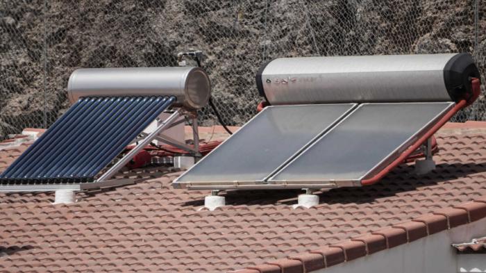 Πώς να αξιοποιήσεις τον ήλιο για ζεστό νερό και οικονομία όλο τον χρόν Πώς να αξιοποιήσεις τον ήλιο για ζεστό νερό και οικονομία όλο τον χρόνο