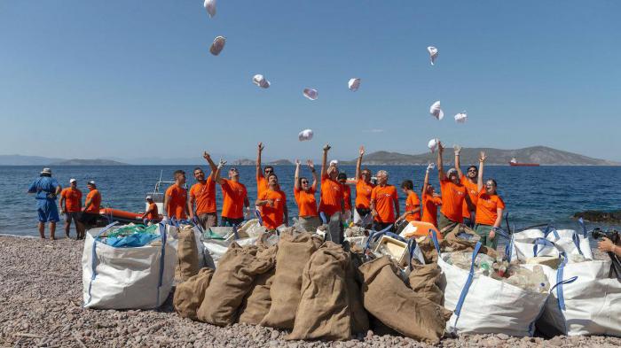 To Ίδρυμα Λασκαρίδη ρίχνει τον «Τυφώνα» στη μάχη κατά της θαλάσσιας ρύπανσης  