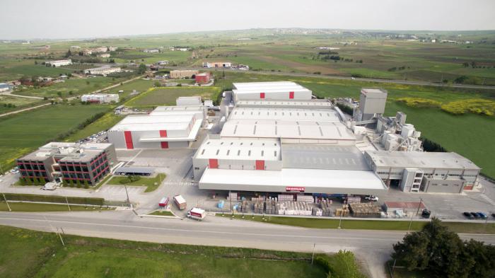 Συνεργασία ISOMAT και Schneider Electric 