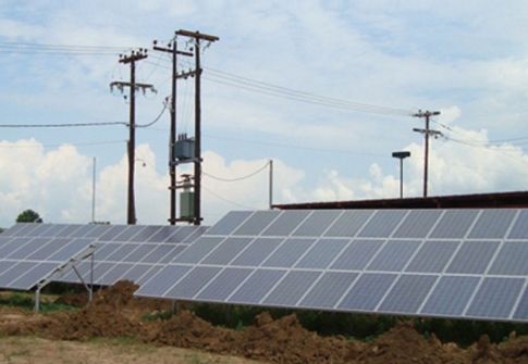 Έργο ισχύος 100kWp, στην περιοχή Νέος Σκοπός Σερρών, Ελλάδα. 
Panel ET solar 245wp poly.
Inverter Refusol
