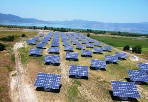 MECASOLAR: 11,5mW φωτοβολταϊκών σε Ελλάδα, Μεγάλη Βρετανία, Ιταλία, Αυστραλία και Γαλλία