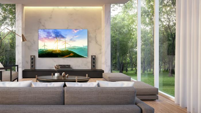 Η LG φέρνει τη νέα αναβαθμισμένη OLED Wallpaper Hotel TV που εντυπωσιάζει