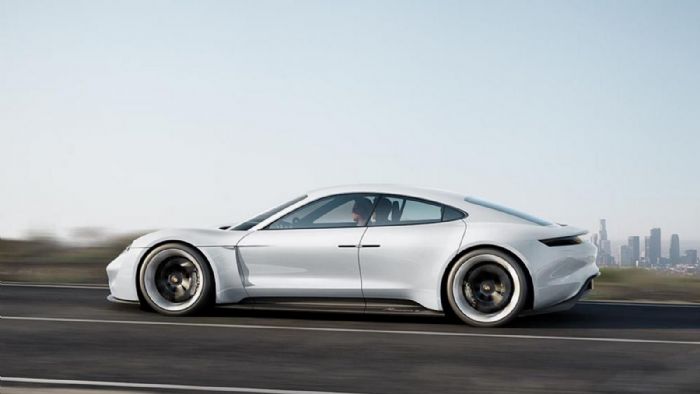  Προσλήψεις στον τομέα ηλεκτρικών οχημάτων της Porsche