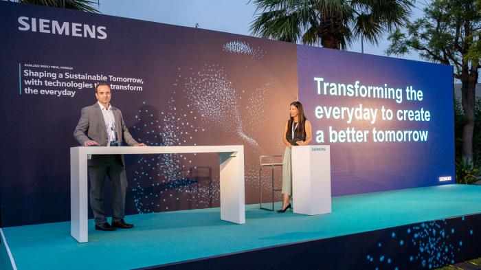 Εκδήλωση της Siemens Ελλάς με παρουσίαση λύσεων για τη βιωσιμότητα και τον ψηφιακό μετασχηματισμό της βιομηχανίας και των υποδομών.
