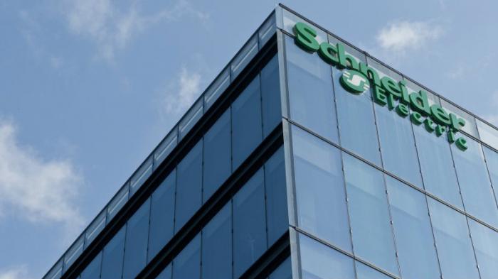 Δύο έξυπνα εργοστάσια της Schneider Electric αναγνωρίστηκαν ως κορυφαία  