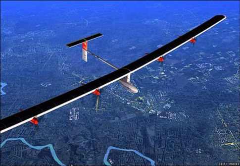 Το Solar Impulse στο πρώτο του ταξίδι εκτός Ευρώπης