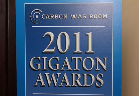Η Schneider Electric θριαμβεύει στην τελετή απονομής των “Gigaton Awards”