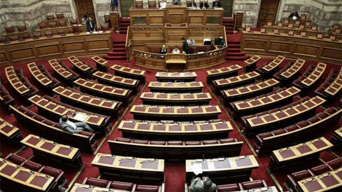 «Εξοικονόμηση» και στο κτήριο της Βουλής