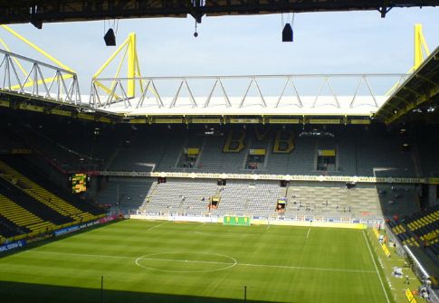 H Q-Cells κοντά στη Borussia Dortmund